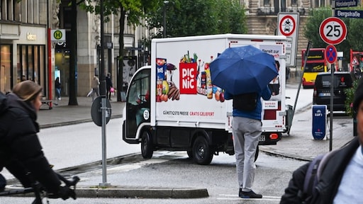 Weer miljoenenverlies voor Picnic, maar kleine plus in Nederland