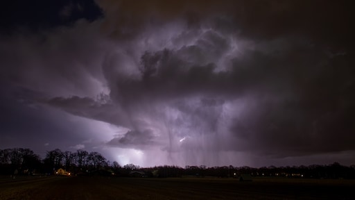 Duitse jongen (15) door bliksem gedood, vriendje zwaargewond