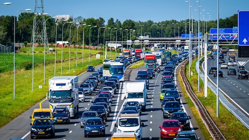 Extra maatregelen rond werkzaamheden A2, maar file niet te voorkomen: 'Eigen keuze om te gaan'