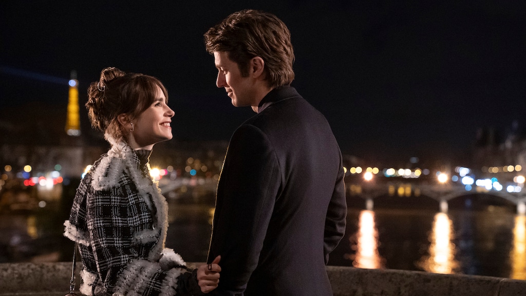 Emily in Paris onder vuur na 'kopiëren' erotische scène Bridgerton