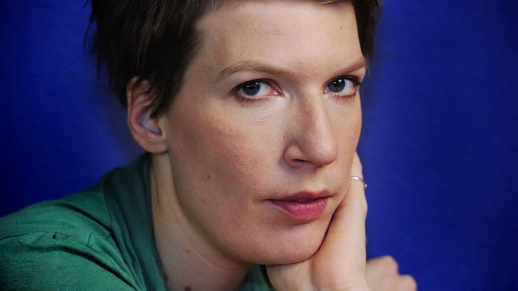 Partner Paulien Cornelisse vertelt dat leven na kankerdiagnose 'behoorlijk op zijn kop' staat