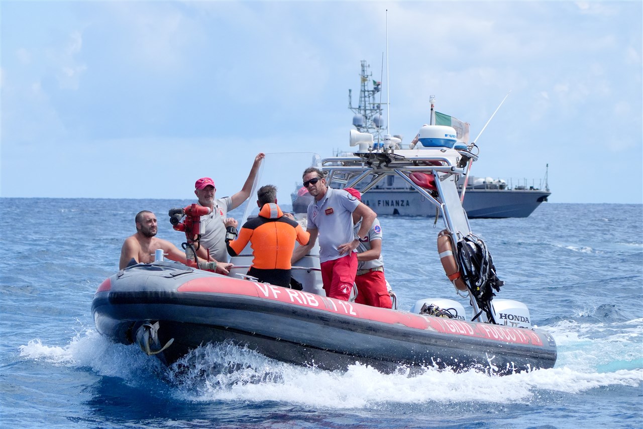 Zoektocht naar vermisten zeiljacht gaat door met zeedrones