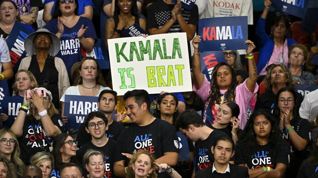Kamala Harris wordt door popster Charli XCX en fans brat genoemd