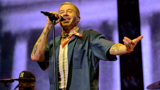 Macklemore cancelt show Dubai uit protest tegen oorlog