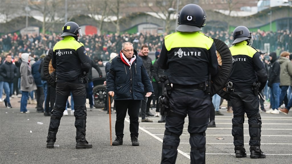 Geen politie bij Feyenoord-Ajax vanwege acties voor vroegpensioen