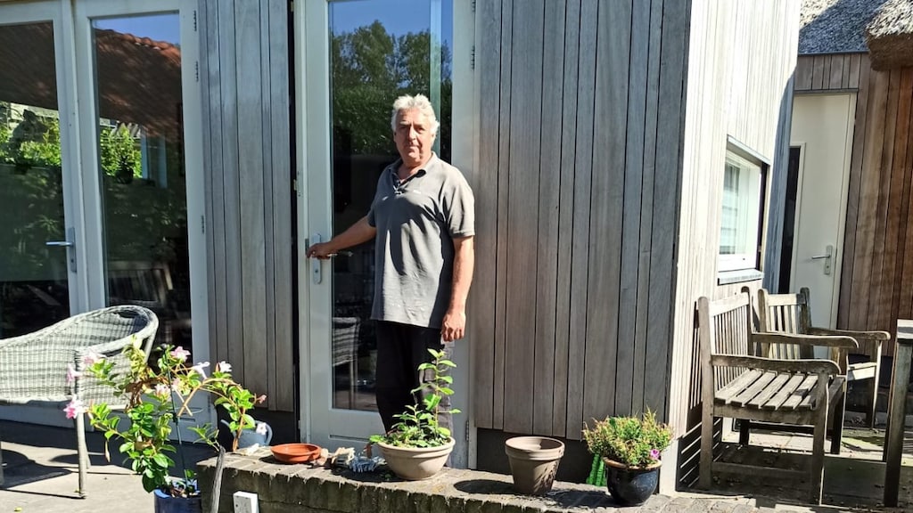 Duivels dilemma voor mantelzorger Wim: hij moet zijn moeder óf schoonouders uit huis zetten