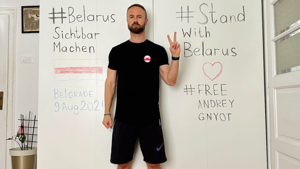 Andrei Gnyot tijdens zijn huisarrest in Belgrado.