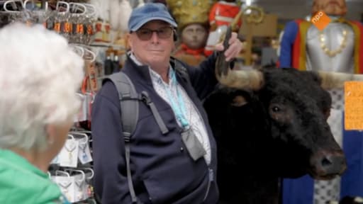 Kijkers hekelen stierenrennen-tour in We zijn er Bijna!