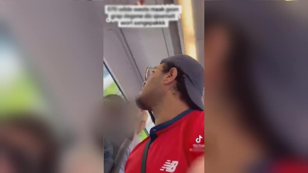 Aangifte tegen vlogger die jongen uitschold in tram, politie 'werkt hard' aan de zaak