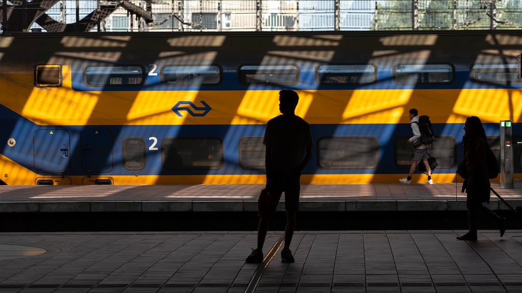 Toch minder grote prijsstijging treinkaartjes, maar 'nog altijd fors'