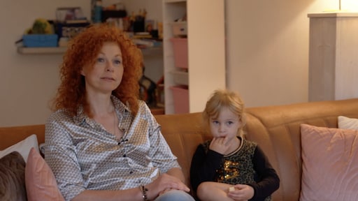 Aantal gastouders enorm gedaald: politieagenten en zorgmedewerkers in de knel met kinderopvang