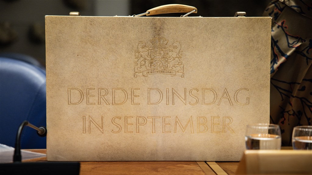 Miljoenennota gelekt: 'Kabinet wil spaarzaam omgaan met schaarse middelen'