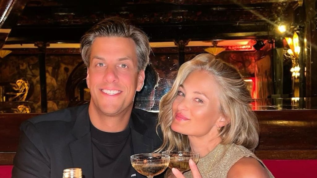 Rob Kemps vraagt vriendin Stephanie ten huwelijk: 'Liefde van m'n leven'