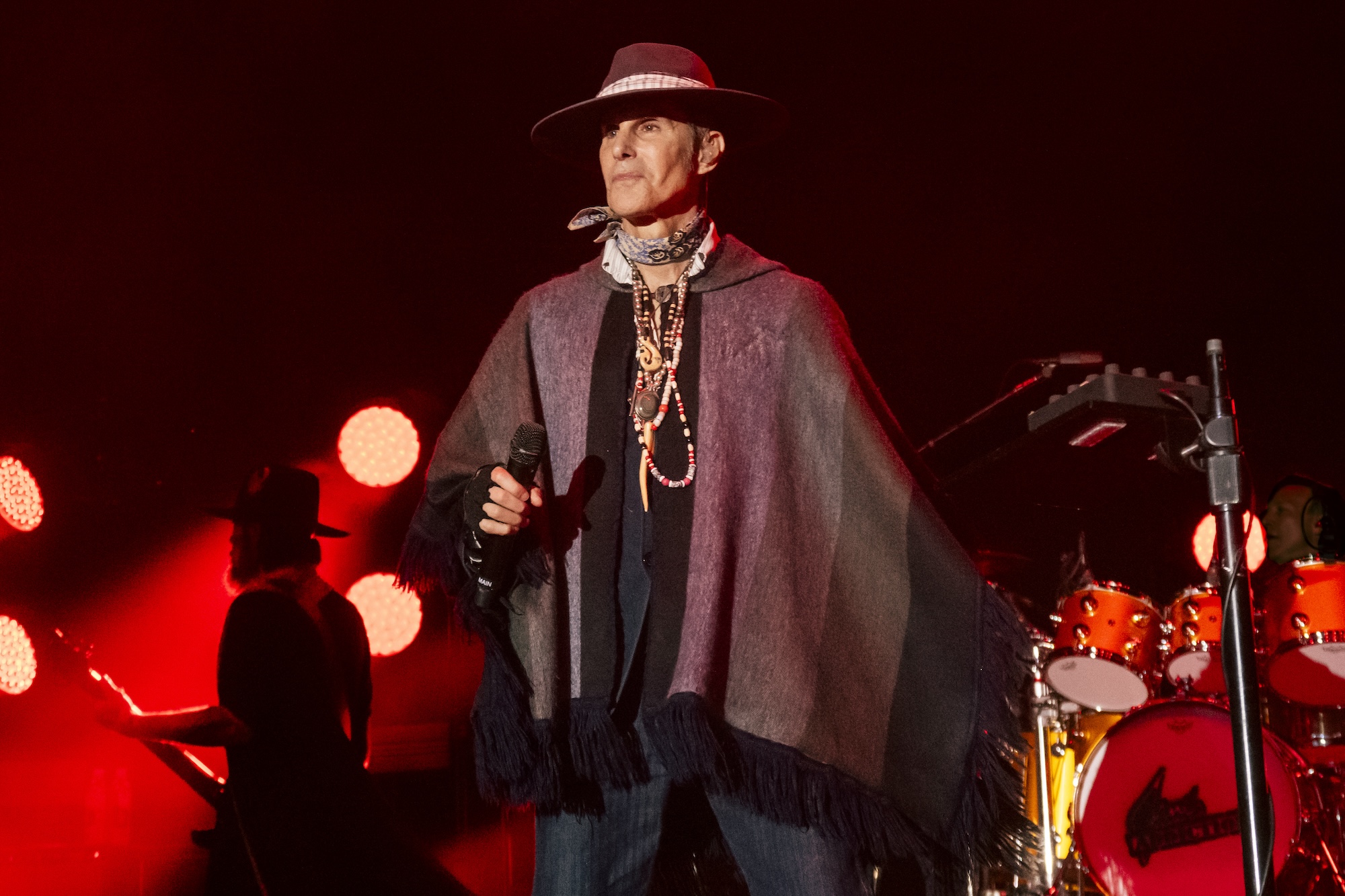 Zanger en leden van rockband Jane's Addiction schikken rechtszaak