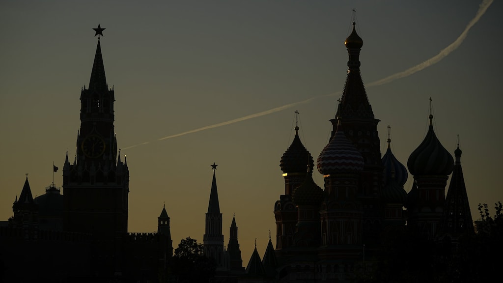 Zeldzame inkijk in Russische desinformatie: 'Verzin zelf een verhaal'