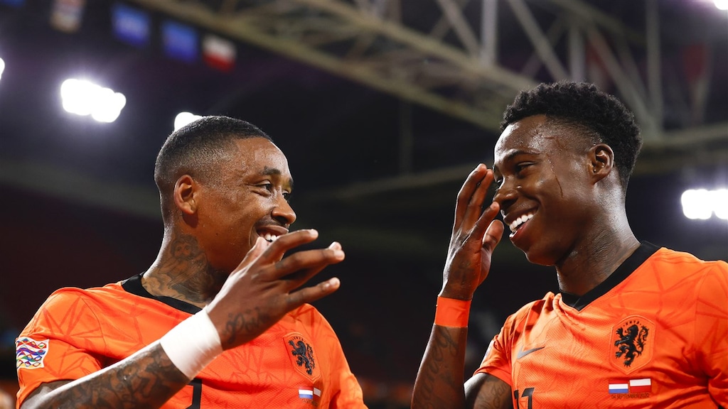 Foto uit 2020: Promes (R) speelde lange tijd in Oranje.