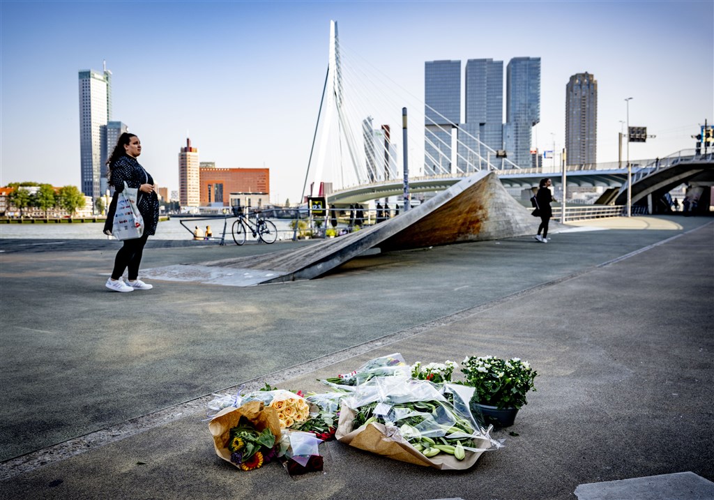 OM: man verdacht van terrorisme bij dodelijke mesaanval Rotterdam