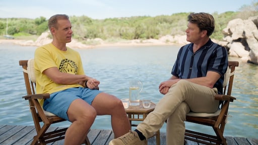 Armin van Buuren raakte zichzelf kwijt door eenzaamheid: 'Op de plek waar Avicii ook was'