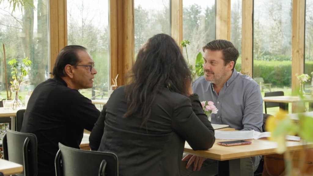 Ruben Nicolai komt erfgenaam op het spoor door radio-uitzending in Suriname