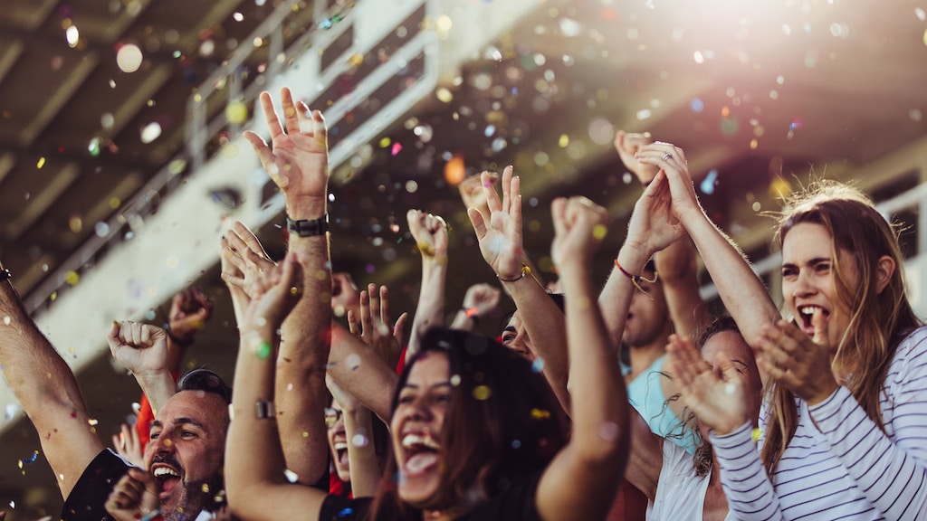 'Tussen de voetbalsupporters was het zowaar gezellig. Wie had dat nou gedacht?'