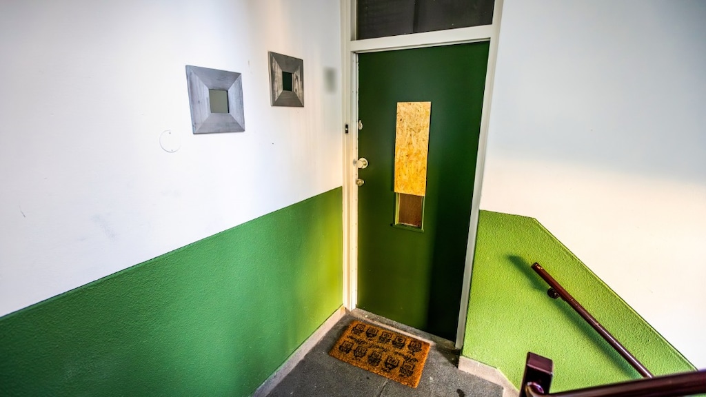 Hier woonde de vrouw.