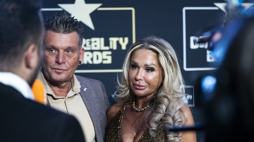 Gijs uit Bij Ons Op Het Kamp aangehouden door arrestatieteam