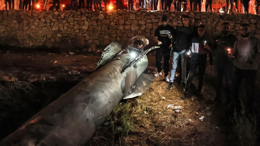 Israël en Iran dreigen met aanvallen over en weer na rakettenregen