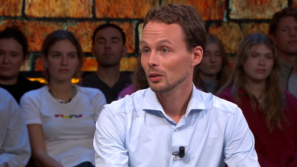 Israel (30) helpt lotgenoten, vijf jaar na zijn ontsnapping uit Ruinerworld