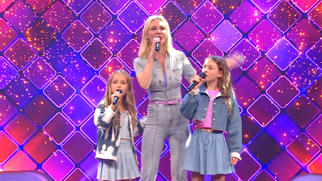 Dochters Susanna Klibansky veroveren harten van panel DNA Singers