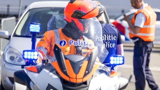 Onder invloed achter het stuur betrapt in België? Dan meteen 1260 euro betalen