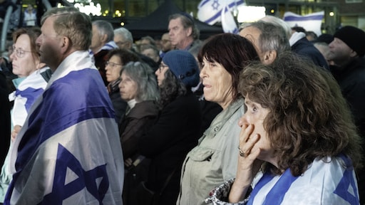 Jaar na dato wordt Hamas-aanval op Israël wereldwijd herdacht