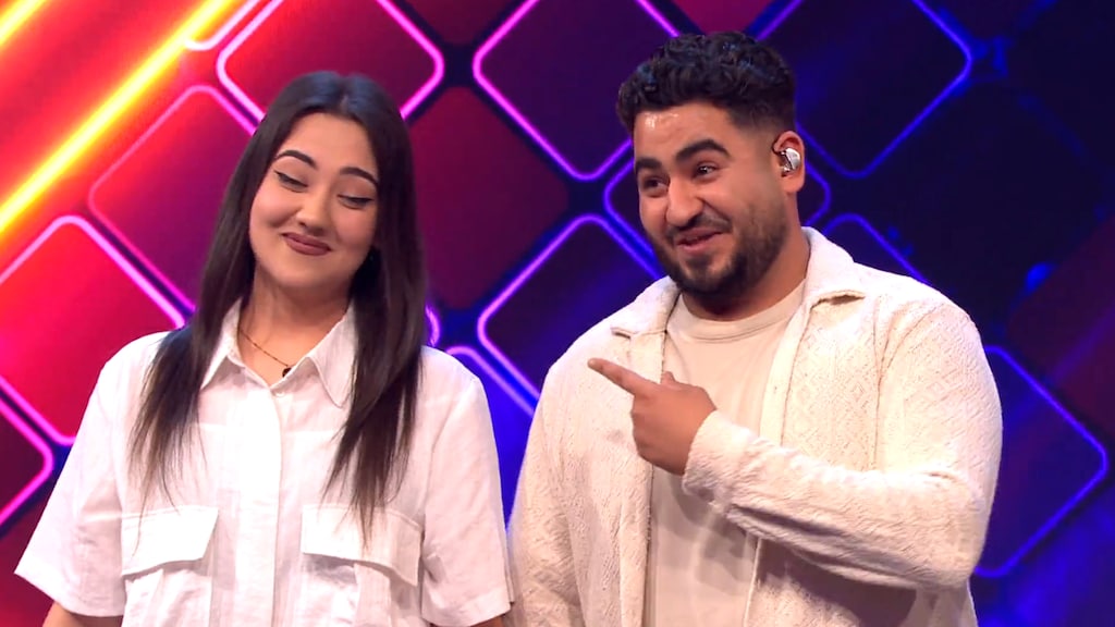 Ammar Bozoglu emotioneel door optreden zus Hazal in DNA Singers