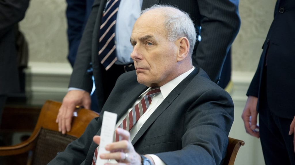 Oud-medewerker Trump waarschuwt: 'Hij heeft de kenmerken van een fascist'