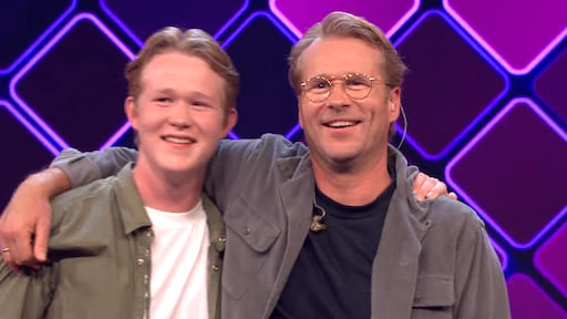Leo Alkemade staat voor het eerst met zoon op podium: 'Mijn kleine jongen'