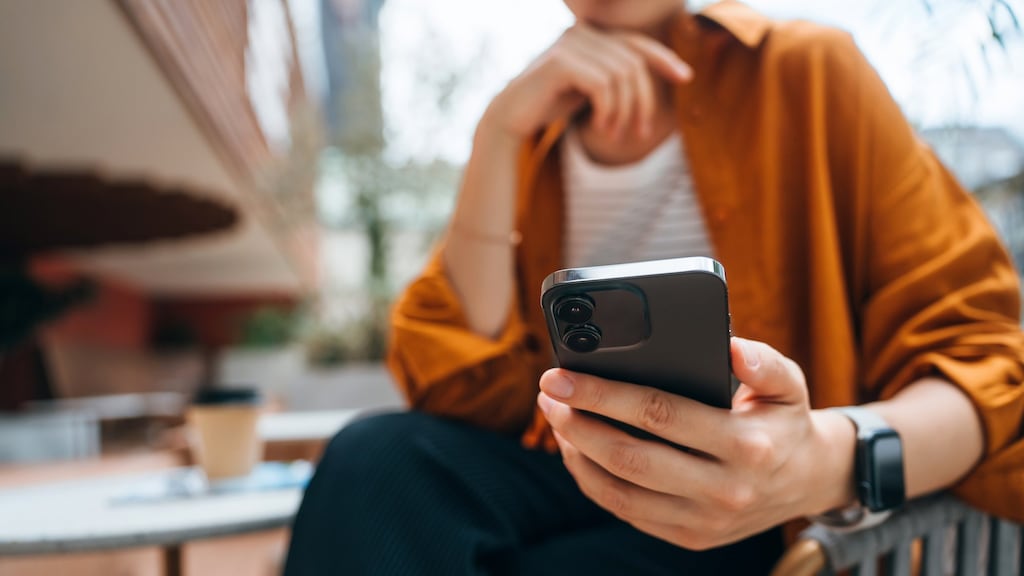 Moeder in VS klaagt AI-chatbedrijf aan om zelfdoding tienerzoon