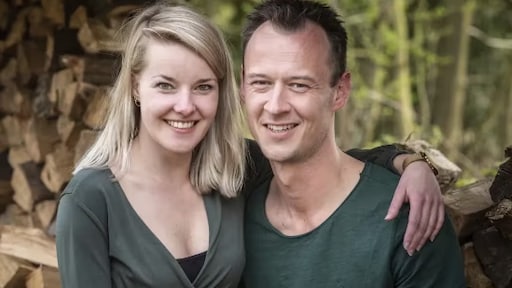 Boer Jouke en Karlijn verwelkomen hun eerste BzV-baby: 'Trotse ouders geworden'