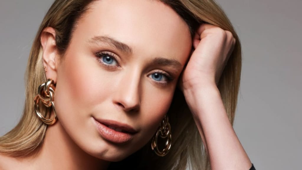 Loiza Lamers: 'Ik wist al jong dat ik me tegen de harde buitenwereld moest wapenen'