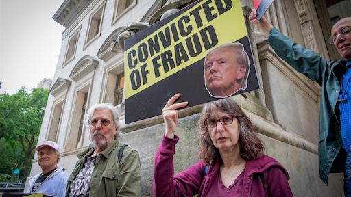 Trump is voorlopig van alle rechtszaken af: 'Daar gaan we niets meer over horen'