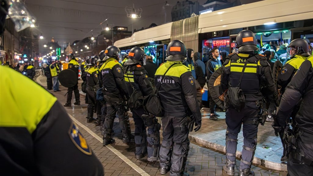 Ooggetuige over rellen Amsterdam: 'Ze zochten de confrontatie'