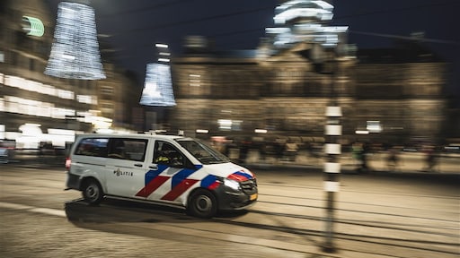 Amsterdam verbiedt demonstraties, eerste verdachte aangehouden door camerabeelden