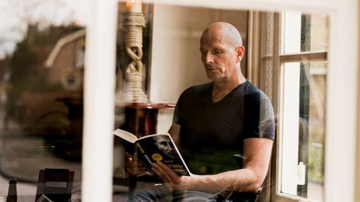 Sekte verklaarde hem voor gek, maar toch werd Jan politieman: 'Ze wilden me laten verdwijnen'