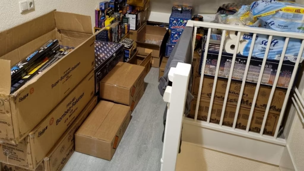 'Grote vangst' voor politie: 800 kilo zwaar vuurwerk in huis in Beverwijk