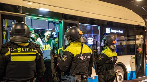 Halsema probeerde om 03.00 uur Schoof te bellen: zo verliep 'gitzwarte nacht' Amsterdam