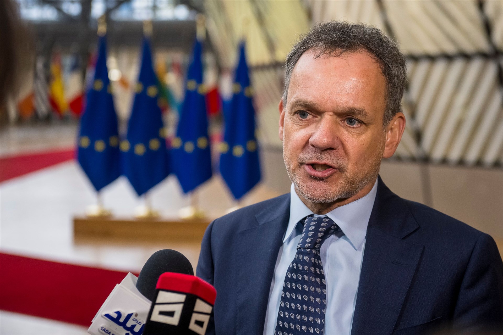 Minister had liever 'verrassingseffect' gezien van inzet langeafstandsraket