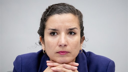 Opgestapte staatssecretaris Achahbar: 'Niet weggegaan om racisme'