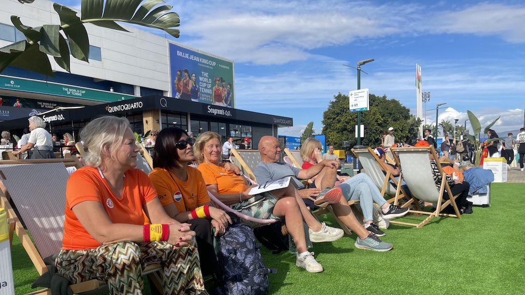 Fans van het Nederlandse team dragen vandaag toch ook de Spaanse kleuren
