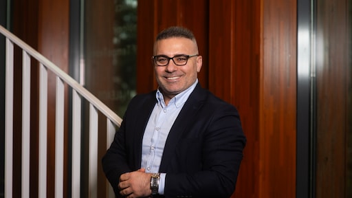 Zijn leraren zeiden dat Sahin verder moest leren na vmbo, dat deed hij... en hoe