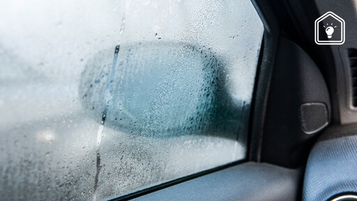 Beslagen autoruiten? Met deze tips heb je snel weer goed zicht
