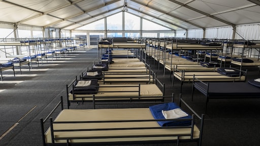 Inzet extra noodnachtopvang COA zorgt voor zeer hoge kosten en werkdruk