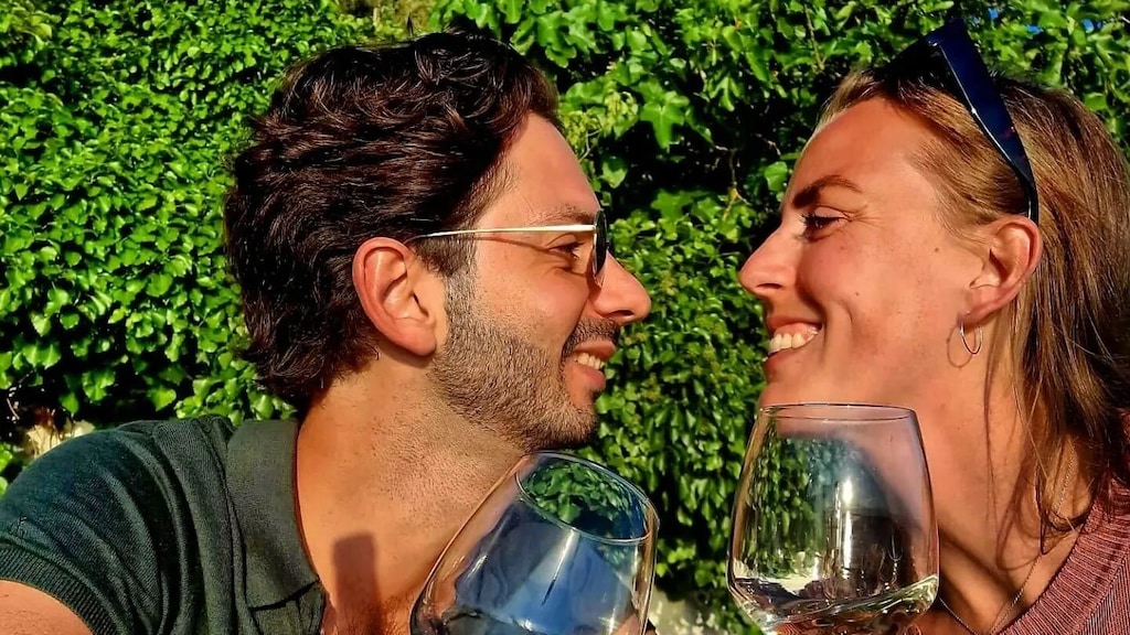 De vriend van Charlotte zette de spuit om de eicellen te laten groeien.